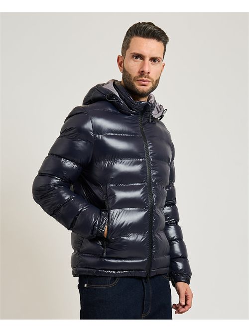  YES ZEE | J823-B4000710